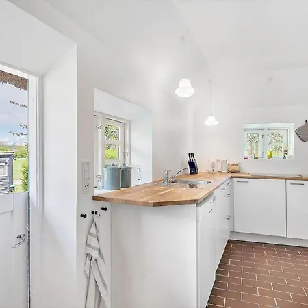 Ae304-aeroskobing-stokkeby-hovedgade-18 度假居 *